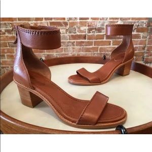 EUC Frye Brielle Brown Leather Ankle Strap Sandal